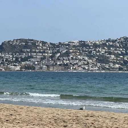 Precioso En Con Parking Cerca De Playa